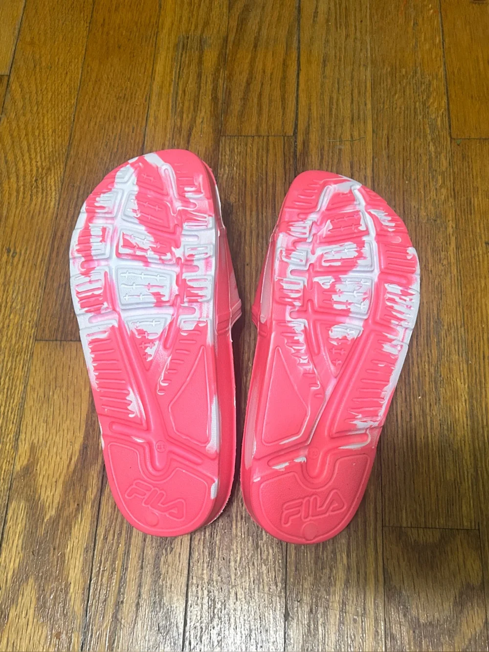 Fila Kids Pink Tie-Dye Logo‎ Slide Sandals Cushioned Footbed Size 3 New